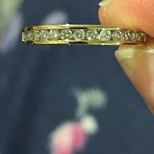 🌹10k Diamond anniversary band💕